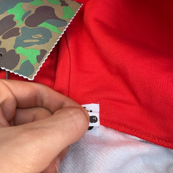 Bape A Bathing Ape United Kingdom Shark Hoodie - Picture 4 of 8